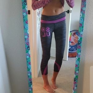 Lululemon SoulCycle Cropped Leggings Size 6